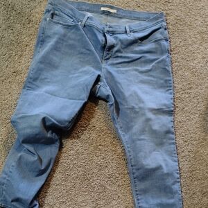 Levi's Women's Skinny Jeans - Light Blue Wash